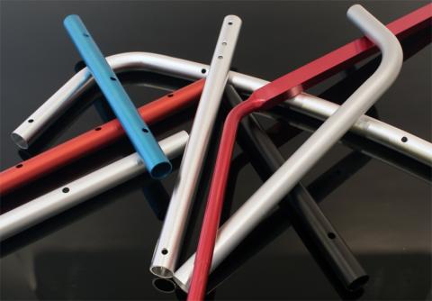 Aluminium buizen diversen Aluminium buizen poedercoaten zandstralen ucic parelstralen industrie 5083 6061