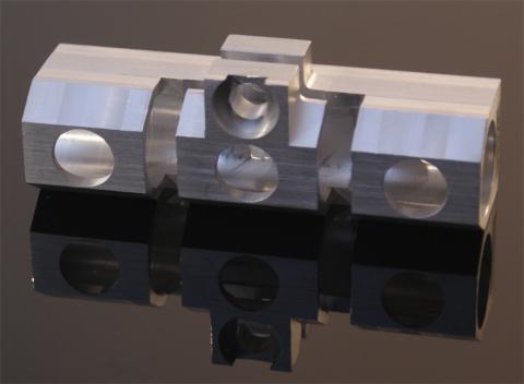 Aluminium geborsteld Aluminium geborsteld poedercoaten zandstralen ucic parelstralen industrie 5083 6
