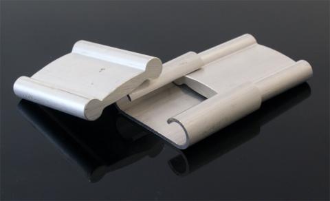 Aluminium profielen Aluminium profielen extrusie extruderen poedercoaten zandstralen ucic parelstra