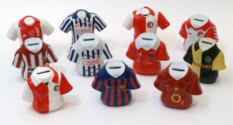 Spaarpotten voetbal diverse clubs Spaarpotten voetbal diverse clubs Feyenoord Heerenveen Barcelona Ajax Veendam